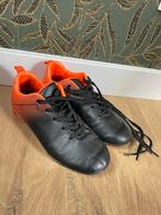 Voetbalschoenen maat 31, Sport en Fitness, Voetbal, Ophalen, Gebruikt, Maat XS of kleiner, Schoenen