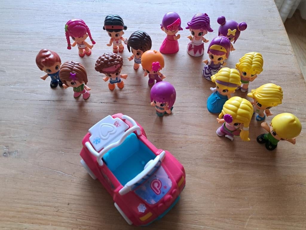 Pinypon Poppetjes + Jeep - 17 stuks!, Ophalen, Zo goed als nieuw, Overige typen