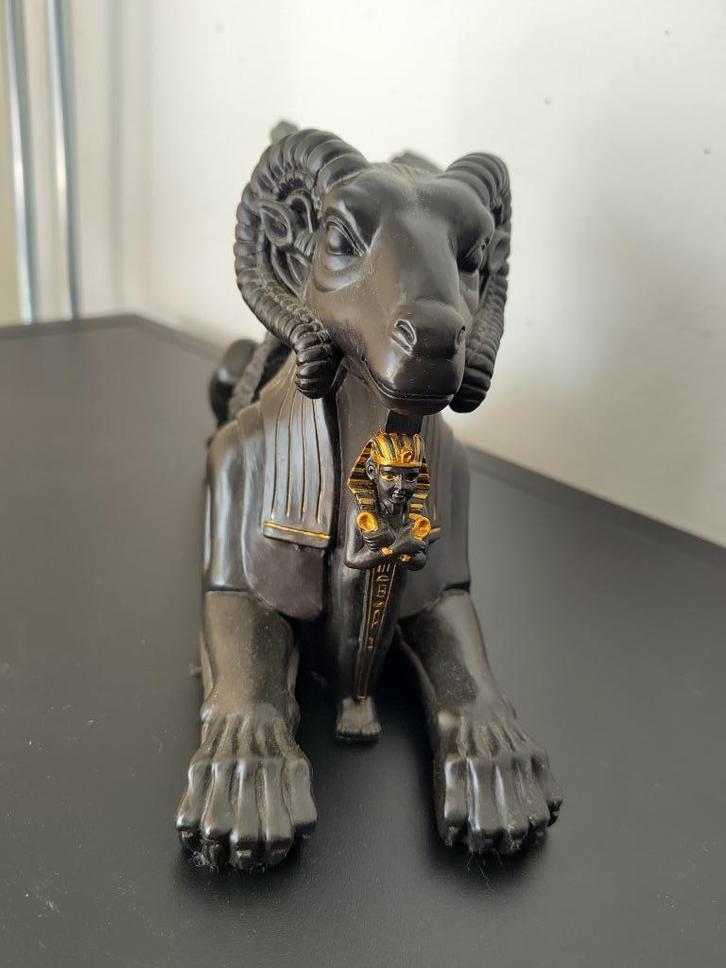 Zeldzame Veronese Criosphinx (ramshoofd), Antiek en Kunst, Curiosa en Brocante, Verzenden