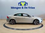 Volvo S60 2.0 D2 Momentum Business Airco ECC | Parkeer Senso, 12 maanden, Gebruikt, 4 cilinders, S60