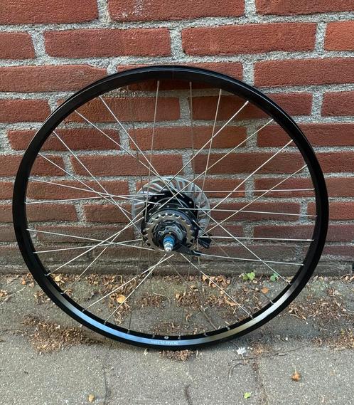 Achterwiel Bakfiets Nexus 8 speed 26 inch, Fietsen en Brommers, Fietsonderdelen, Zo goed als nieuw, Algemeen, Wiel, Ophalen of Verzenden