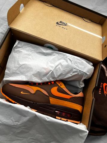 Nike Air Max 1 King’s Day (US 9,5 / EU 43) | Sneaker King beschikbaar voor biedingen