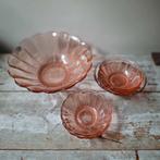 4 Vintage Roze Persglazen Kommen Set, Ophalen of Verzenden