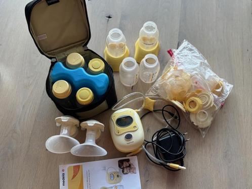 Medela freestyle kolf met accessoires, Kinderen en Baby's, Babyvoeding en Toebehoren, Gebruikt, Borstkolf, Ophalen of Verzenden
