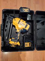 Dewalt tacker, Ophalen
