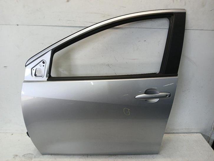 Portier links voor Toyota Yaris, Auto-onderdelen, Carrosserie en Plaatwerk, Deur, Toyota, Gebruikt, Herkomst onderdeel bekend