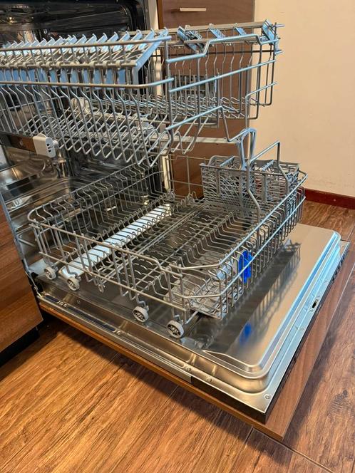 SMEG Vaatwasser voor Inbouw (Enegie A A A), Witgoed en Apparatuur, Vaatwasmachines, Zo goed als nieuw, Inbouw, 85 tot 90 cm, 45 tot 60 cm