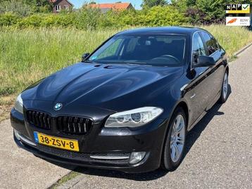 BMW 5-serie 520i High Executive Automaat ECC Audio/Navi full beschikbaar voor biedingen