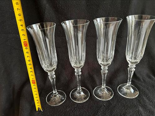 Set van 4 kristallen champagneglazen, Verzamelen, Glas en Borrelglaasjes, Zo goed als nieuw, Overige typen, Ophalen