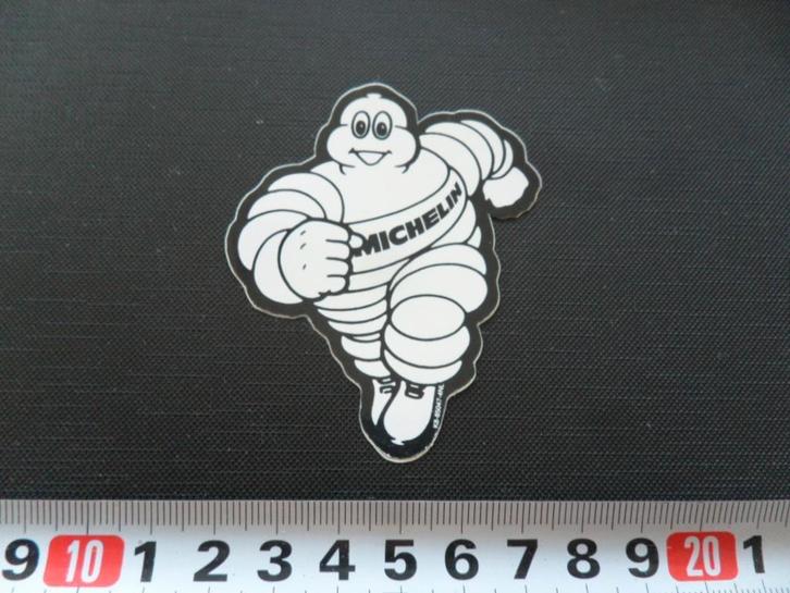 sticker MICHELIN logo mannetje autobanden *, Verzamelen, Stickers, Zo goed als nieuw, Ophalen