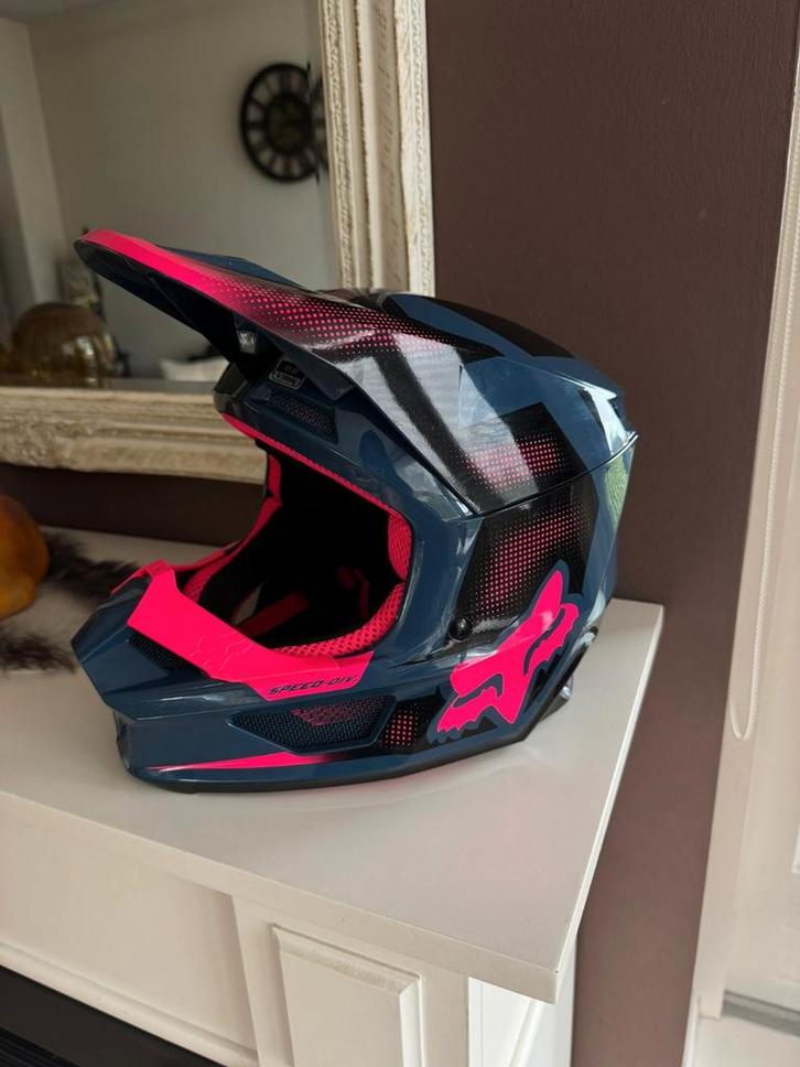 Motorcross Helm - Zo Goed Als Nieuw!, Fietsen en Brommers, Brommerhelmen, Zo goed als nieuw, Ophalen