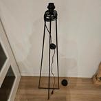 Zwart metalen vloerlamp zonder kap, Ophalen, Zo goed als nieuw, Metaal, 100 tot 150 cm