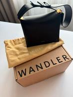 Wandler Uma handtas, Sieraden, Tassen en Uiterlijk, Tassen | Damestassen, Ophalen of Verzenden, Zo goed als nieuw, Zwart, Handtas