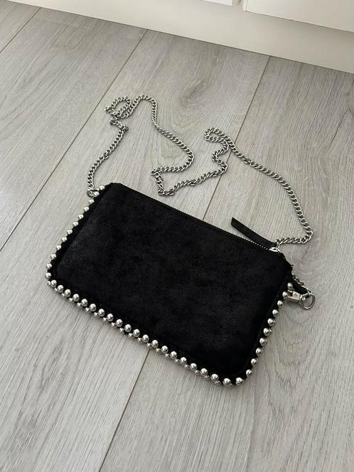 Portefeuillemodel schoudertas met detail, Sieraden, Tassen en Uiterlijk, Tassen | Damestassen, Zo goed als nieuw, Avondtasje, Zwart