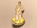Metalen ANTON GEESINK Judoka Sport Speld (Wit/Messingkleur)., Verzenden, Zo goed als nieuw, Sport, Speldje of Pin