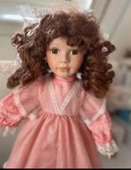 Porseleinen Pop, Antiek en Kunst, Antiek | Speelgoed, Ophalen of Verzenden