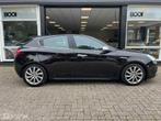 Alfa Romeo Giulietta 1.4 T Progression, Voorwielaandrijving, Gebruikt, 4 cilinders, Zwart