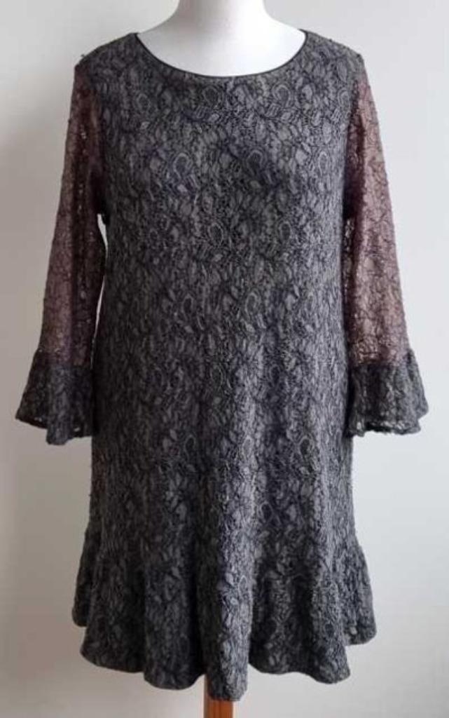 Avalanche grijs/blauw kanten jurk mt. 44 (6), Kleding | Dames, Jurken, Zo goed als nieuw, Maat 42/44 (L), Grijs, Ophalen of Verzenden