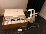 Meta Quest 2 VR Bril met standaard- 128GB, Spelcomputers en Games, Virtual Reality, Ophalen of Verzenden, Zo goed als nieuw, VR-bril