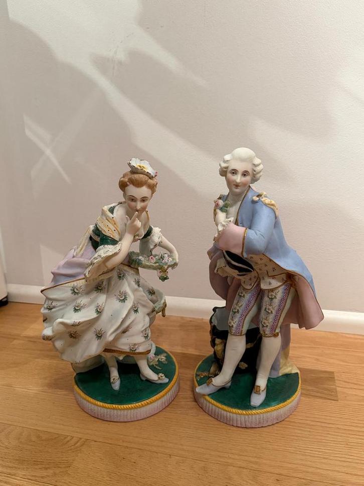 Biskwie Beelden Frankrijk 1880 - Man & Vrouw, Antiek en Kunst, Antiek | Porselein, Ophalen