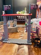 Schleich Springparcours met 2 paardjes, Ophalen of Verzenden, Zo goed als nieuw, Jongen of Meisje