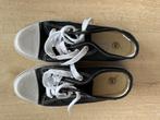 Zwarte gympen stof materiaal maat 40, Zwart, Ophalen of Verzenden, Bristol, Sneakers of Gympen