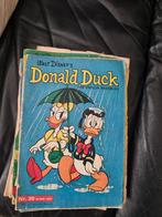 Donald Ducks uit 1967, Boeken, Gelezen, Walt Disney, Ophalen of Verzenden, Meerdere stripboeken