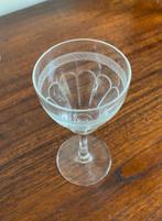 Antieke Likeurglaasjes Set van 8 - Gegraveerd, Antiek en Kunst, Antiek | Glas en Kristal, Ophalen of Verzenden