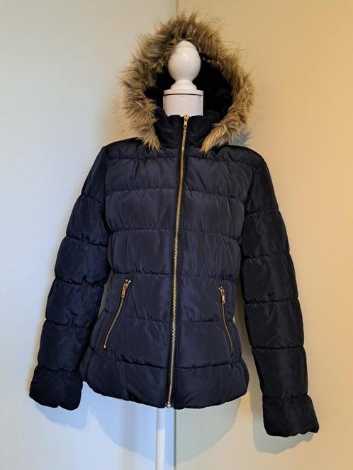 Blauw winterjas Divided, Kleding | Dames, Jassen | Winter, Nieuw, Maat 38/40 (M), Blauw, Ophalen of Verzenden