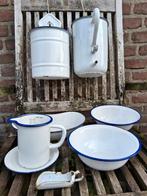 Wit blauwe bies emaille brocante.
In één koop., Antiek en Kunst, Antiek | Emaille, Ophalen of Verzenden