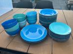 Servies set van Tavola (kleur: ocean), Huis en Inrichting, Keuken | Servies, Ophalen, Gebruikt, Overige stijlen, Bord(en)