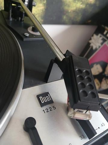 Dual 1225 Platenspeler - Vintage Klassieker beschikbaar voor biedingen