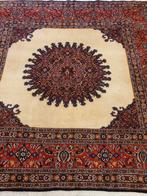 Vintage handgeknoopt perzisch tapijt moud 199x201, Huis en Inrichting, Stoffering | Tapijten en Kleden, Info@SlatsAntiek.nl, Perzisch