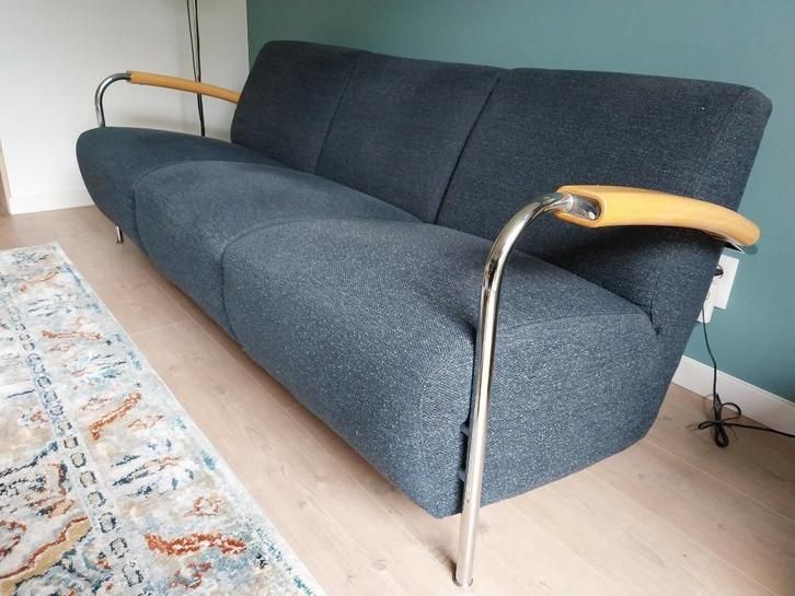Leolux 3 persoonsbank Scylla, Huis en Inrichting, Banken | Sofa's en Chaises Longues, Gebruikt, Driepersoons, 200 tot 250 cm, Minder dan 75 cm