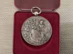 Medaille regiment grenadiers en jagers 1829 1899 in zilver., Postzegels en Munten, Penningen en Medailles, Ophalen of Verzenden