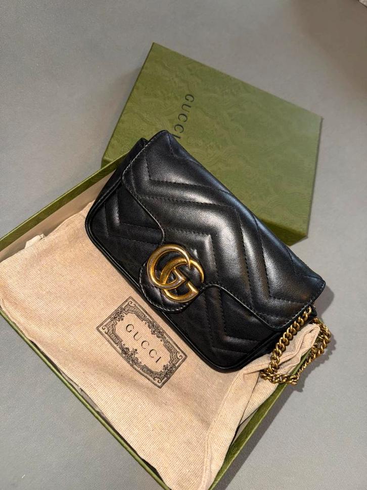 Gucci mini Marmont tas ORIGINEEL, Sieraden, Tassen en Uiterlijk, Tassen | Damestassen, Zo goed als nieuw, Schoudertasje, Zwart