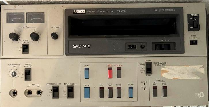 Sony U-matic Videorecorder VO-5630, Audio, Tv en Foto, Professionele Audio-, Tv- en Video-apparatuur, Gebruikt, Video, Ophalen of Verzenden