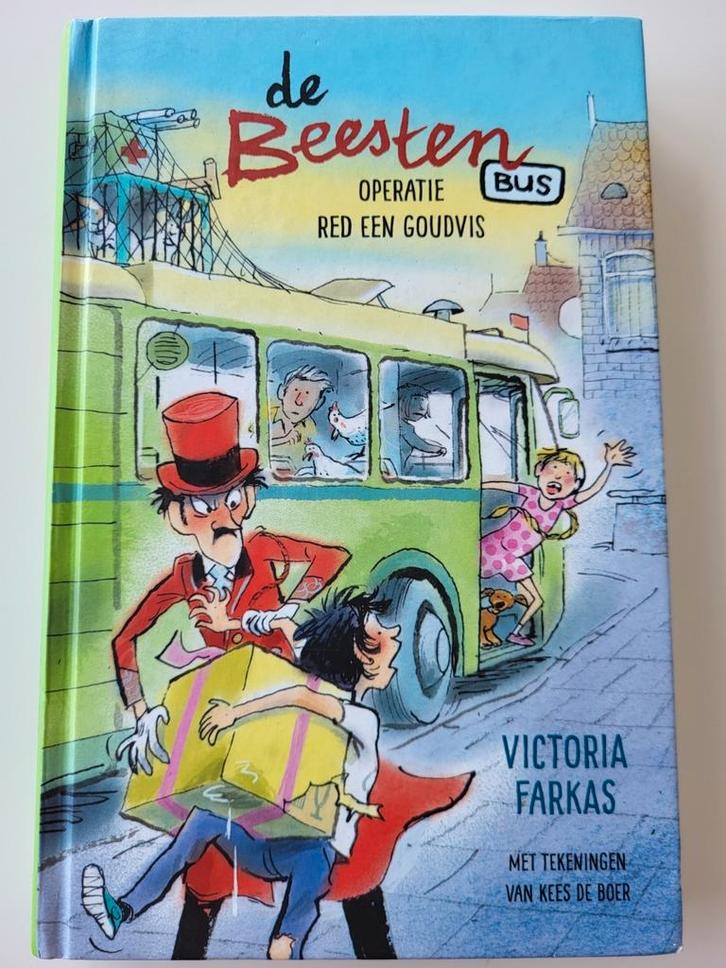 Victoria Farkas - De Beestenbus, Boeken, Kinderboeken | Jeugd | onder 10 jaar, Zo goed als nieuw, Ophalen of Verzenden