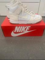 Nike Dunk High White Sail Gum - Maat 39, Kleding | Dames, Schoenen, Ophalen of Verzenden, Zo goed als nieuw, Wit