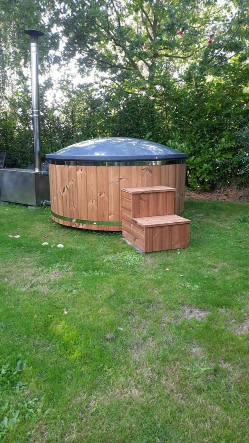 Luxe Thermo wood hottub ( nieuw), Tuin en Terras, Bubbelbaden en Hottubs, Nieuw, Trap, Ophalen of Verzenden