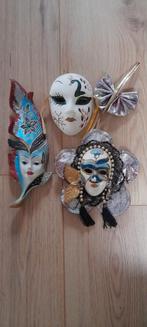 Verzameling Venetiaanse maskers, Ophalen, Gebruikt
