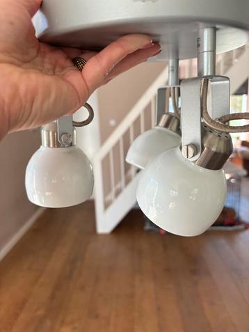 Nog een mooie lamp ( denk ongeveer een jaar oud). 