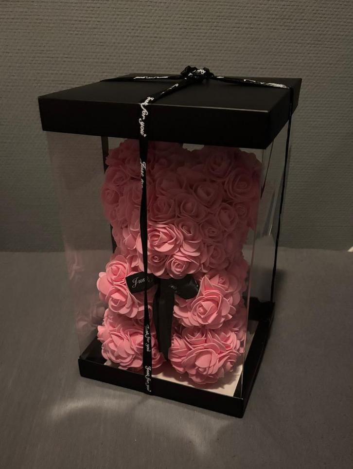 Rozenbeertje 25 cm, Verzamelen, Beren en Cherished Teddies, Nieuw, Stoffen beer, Overige merken, Ophalen of Verzenden