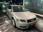 Audi 2004 Grijs, Auto's, Automaat, Stof, Zwart, 1200 kg