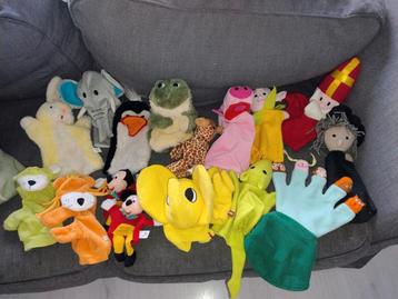 Handpoppen poppenkast kleine kinderen beschikbaar voor biedingen