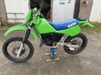 Kawasaki KDX 200 crosser/enduro 1986 geen kenteken., Fietsen en Brommers, Brommers | Crossbrommers, 6 versnellingen, Zo goed als nieuw