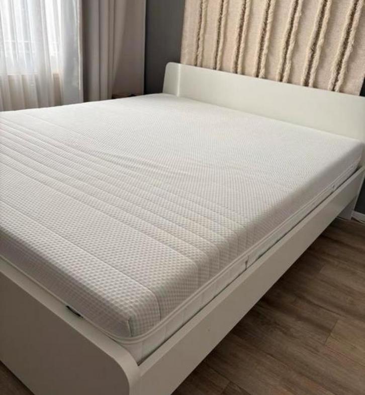 IKEA Bedframe 160x200 - Wit - Goede Staat!, Huis en Inrichting, Slaapkamer | Bedden, Zo goed als nieuw, Tweepersoons, 160 cm, 200 cm