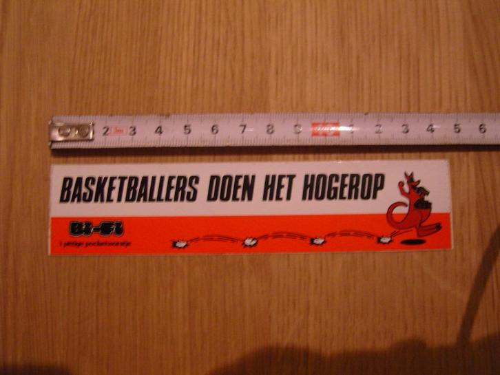 sticker bi-fi pocketworstje - basketballers doen het hogerop, Verzamelen, Stickers, Zo goed als nieuw, Bedrijf of Vereniging, Ophalen