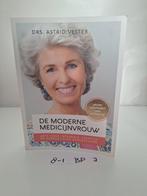 De Moderne Medicijnvrouw - Astrid Vester, Ophalen of Verzenden, Gelezen, Astrid Vester
