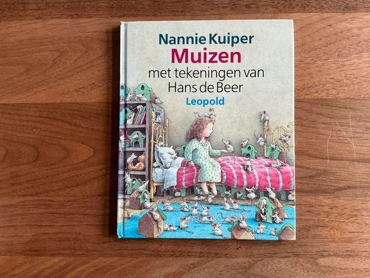 Muizen - Nannie Kuiper - tekeningen Hans de Beer, Boeken, Kinderboeken | Kleuters, Gelezen, Fictie algemeen, Ophalen of Verzenden